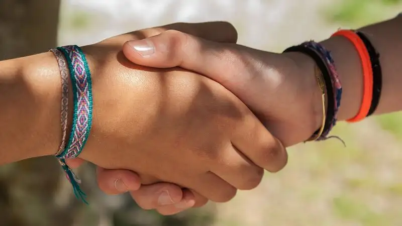 Забота о юных: как алматинский кризисный центр борется с наркоманией и насилием в молодежной среде