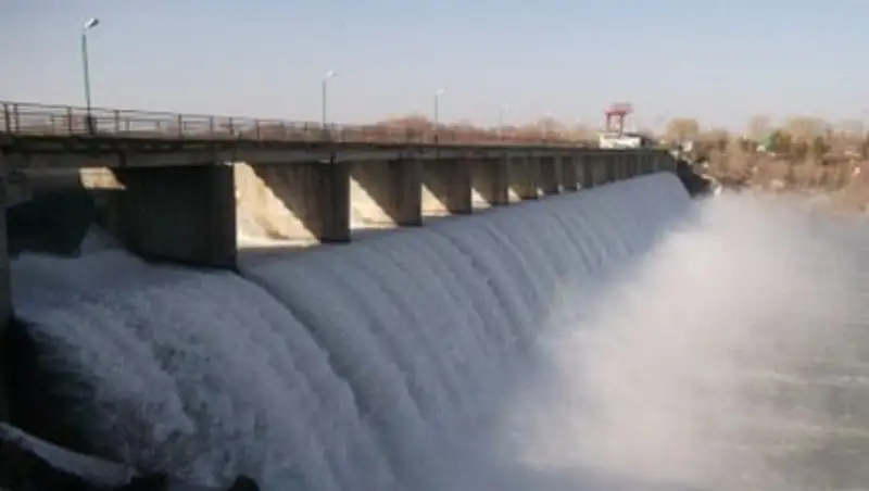 В Казахстане за плотинами будут следить частные организации