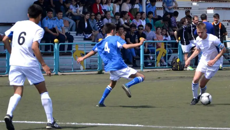 4 октября стартует чемпионат Национальной студенческой Лиги по футболу