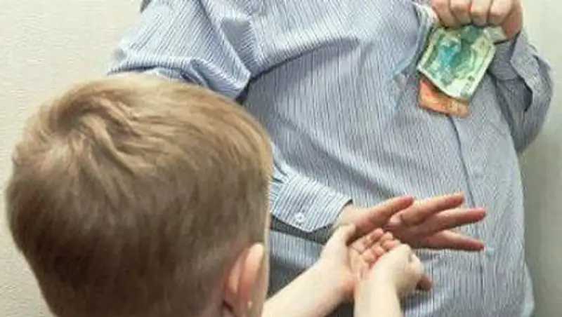 BMW X5 алматинца продали в счет долга по алиментам