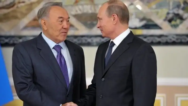 Путин обсудил с Назарбаевым итоги V международной встречи по Сирии