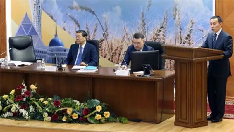 С. Ахметов поручил разработать концепцию реформирования аграрной науки 