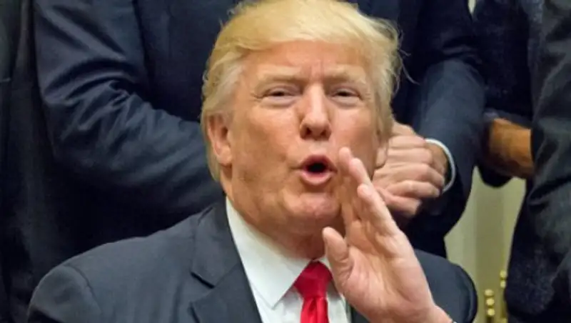 США продлили на год санкции против Сирии