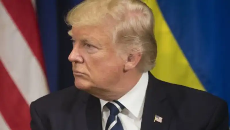 Трамп назвал премьера Испании президентом и забыл его имя