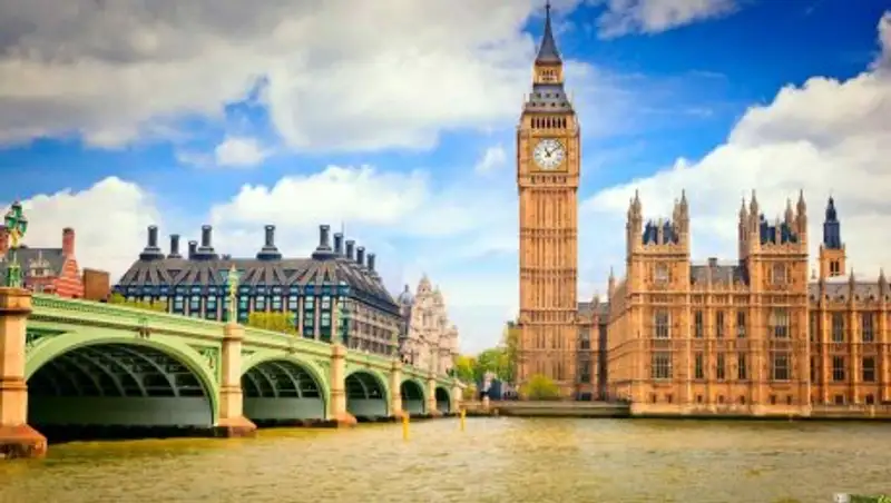 В столице предложили возвести часовую башню Первого Президента Казахстана