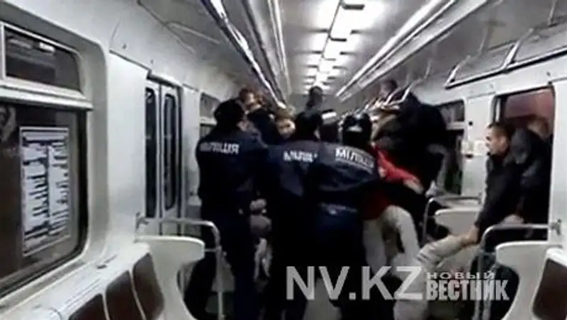 В электричке направления “Караганда-Астана” произошла массовая драка