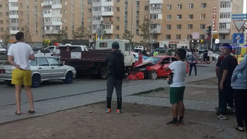 Пьяная женщина сбила трех человек в Нур-Султане
