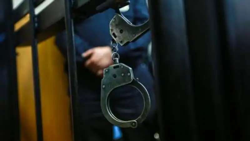 Главный наркоборец Кызылординской области "помогал" выращивать коноплю