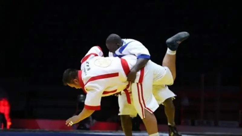 Три золота завоевали казахстанцы в первый день чемпионата мира по казакша курес