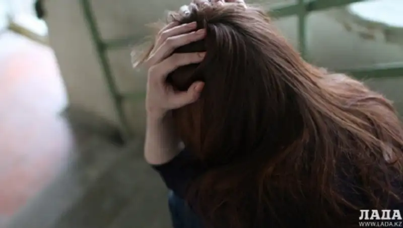 Жительница Актау заявила, что ее изнасиловали в туалете кафе