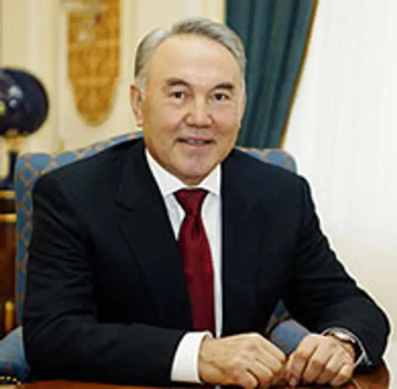 Н.Назарбаеву предложили присудить «Халык кахарманы», фото - Новости Zakon.kz от 29.11.2011 17:27