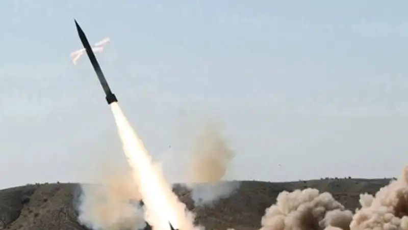 Северная Корея запустила ракету в сторону Японского моря