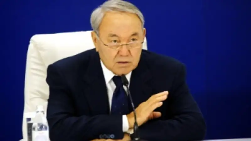 Президент РК в КазНУ открыл первый университетский диагностический центр