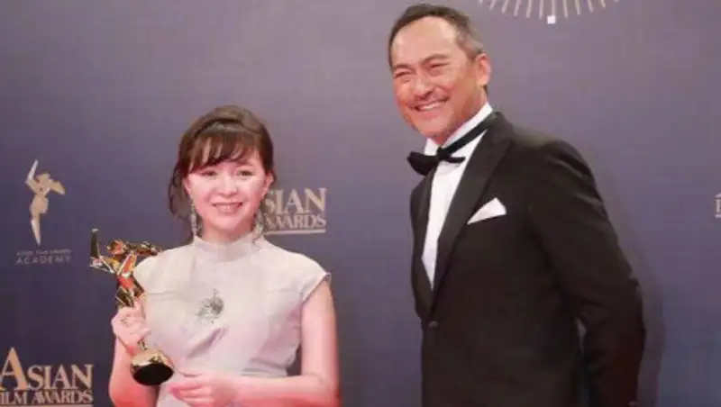 Самал Еслямова признана лучшей актрисой Азии