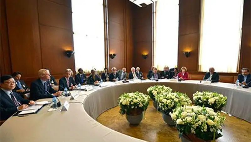 Иран не связывает переговоры по нефтяному соглашению с РФ с результатом диалога в Вене