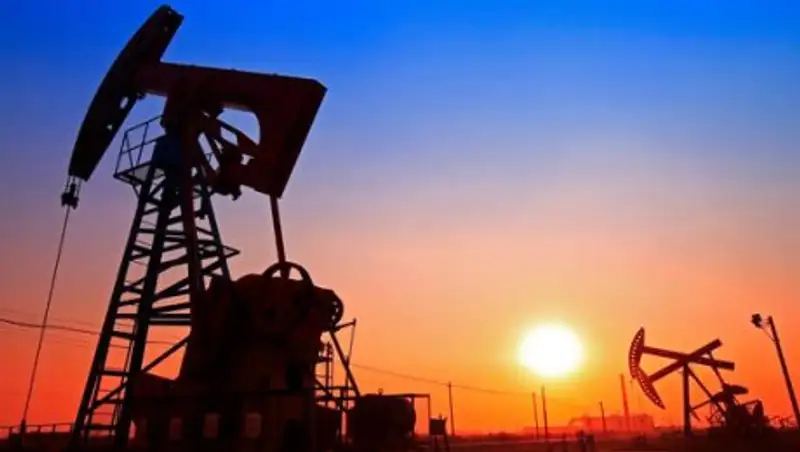 Мировые цены на нефть изменились разнонаправленно