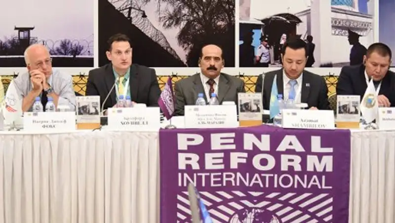 В Казахстане более 400 осужденных отбывают срок за экстремизм и терроризм