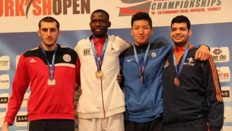 Таеквондисты армейского спортклуба МО РК заняли призовые места на чемпионате Европы