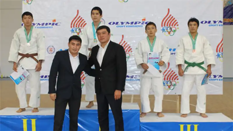 Дзюдоисты из Тараза стали победителями XI международного турнира памяти Б. Ташметова