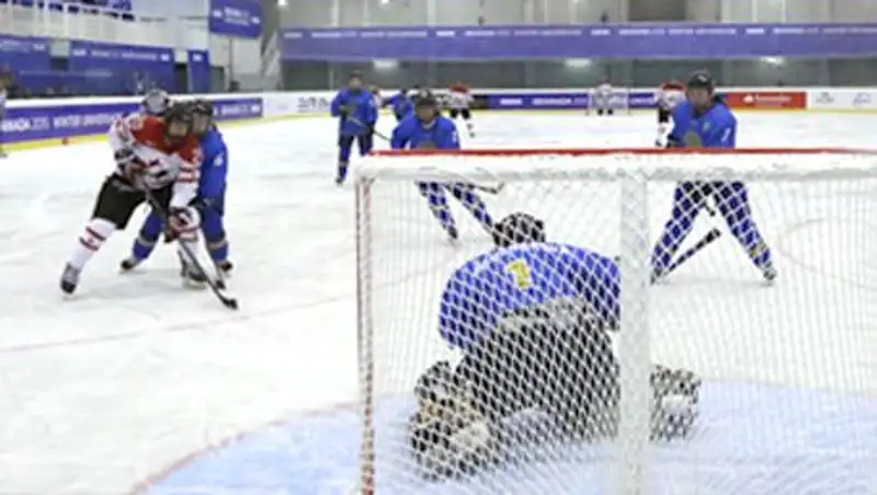 Женская сборная Казахстана по хоккею уступила США на Универсиаде