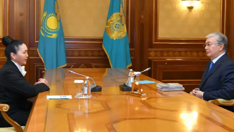 Токаев принял драматурга Розу Муканову
