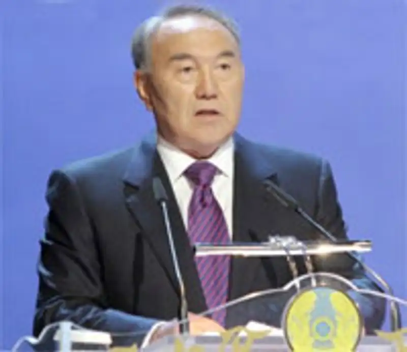Глава государства Нурсултан Назарбаев , фото - Новости Zakon.kz от 30.05.2012 22:43
