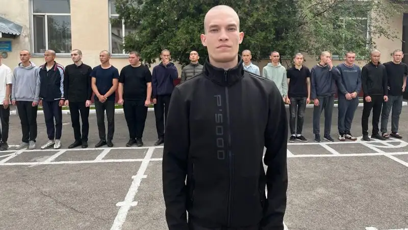 торжественные проводы алматинских призывников, фото - Новости Zakon.kz от 24.05.2023 18:20