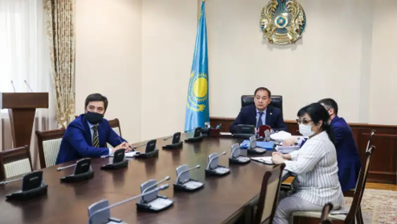 Акиматам поручено усилить контроль за соблюдением режима карантина