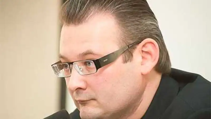 Гендиректор авиакомпании «Татарстан» уволен после крушения Boeing