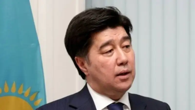 Алихан Байменов: Президент дал новый импульс развитию государственной службы в РК