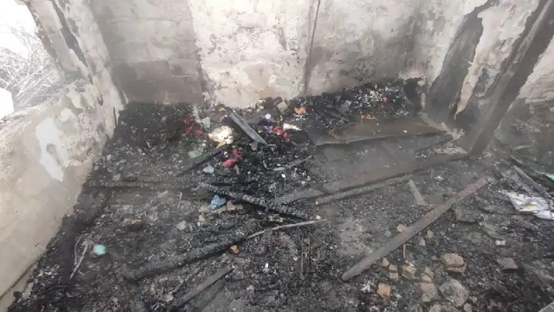 В Алматинской области мужчина сжег дом после ссоры с женой