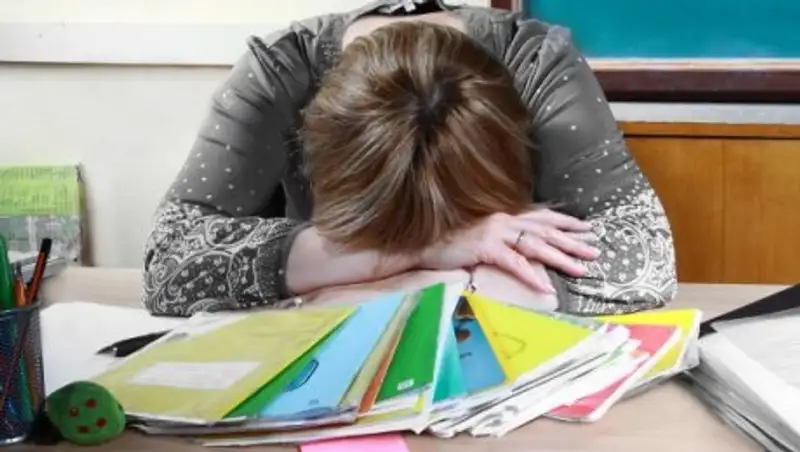 Систему доплат учителям за проверку тетрадей предлагают пересмотреть