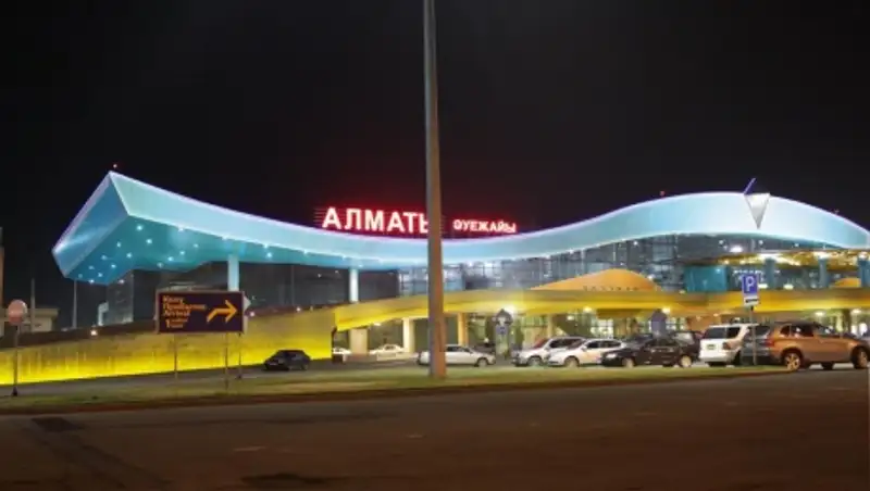 В аэропорту Алматы задерживаются авиарейсы