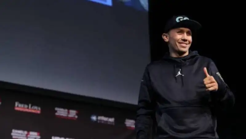 DAZN раскрыл дату боя Головкина за титул чемпиона мира