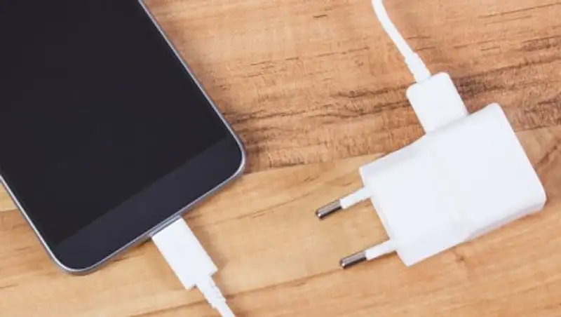 В США школьникам пообещали деньги за проведенное без гаджетов лето