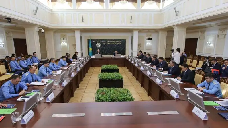 В Генпрокуратуре проверили качество дорог, фото - Новости Zakon.kz от 26.04.2023 19:45