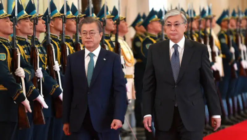 Состоялись переговоры в узком формате президентов Казахстана и Кореи