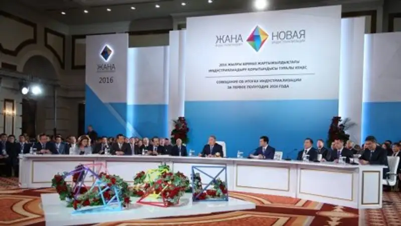 Глава государства дал старт работе Кентауского трансформаторного завода