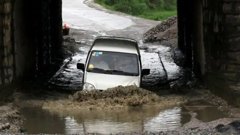 В Центральном Китае от ливней пострадали более 750 тыс. человек