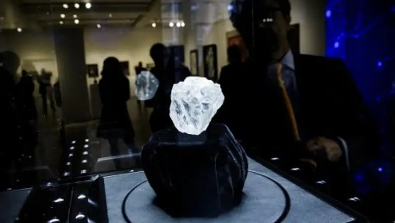 Самый большой в мире необработанный алмаз не нашел покупателя на аукционе