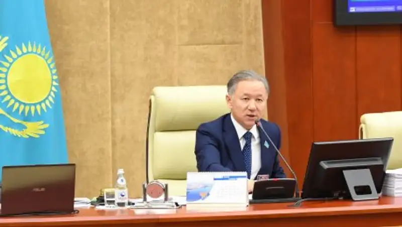 Нигматулин: при работе над бюджетом депутаты ориентировались на стратегический курс Президента