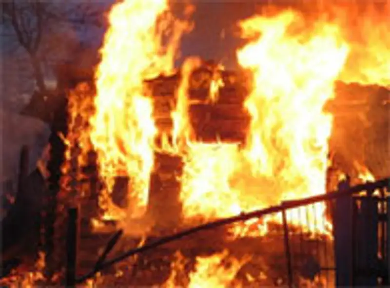 За прошедший день в Казахстане пожары в домах унесли жизни трех человек, фото - Новости Zakon.kz от 15.12.2011 15:36