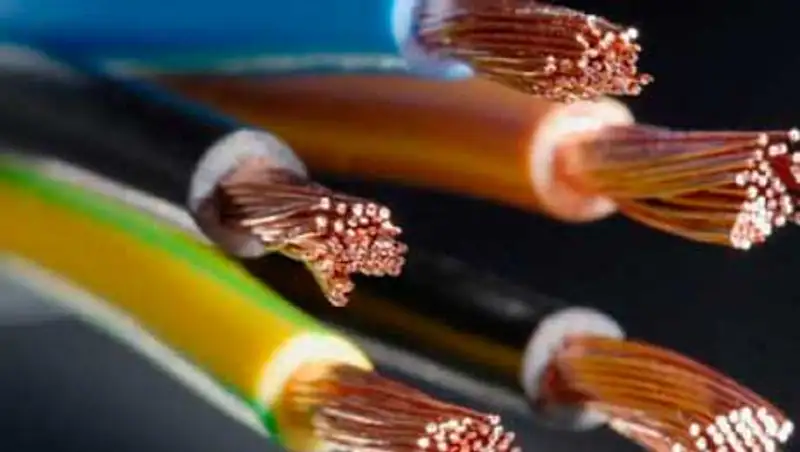 Рабочий погиб от удара током на АЗС в Таразе