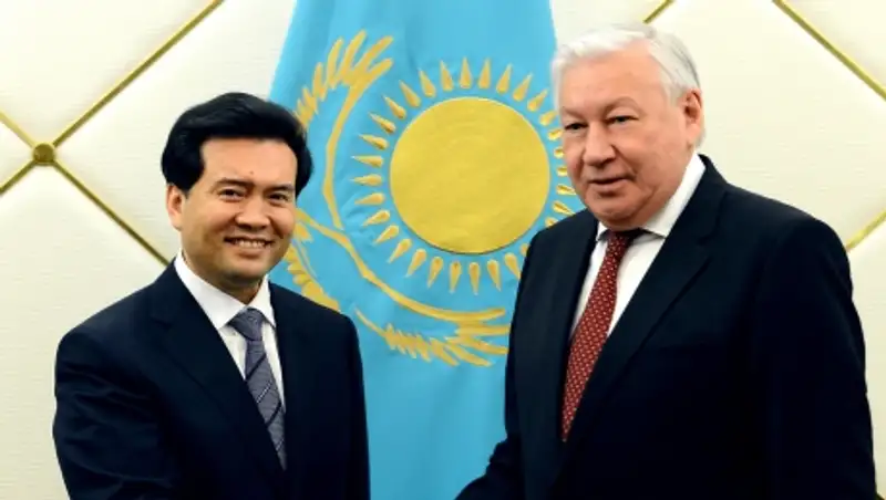  Китай готов непрерывно укреплять сотрудничество с Казахстаном