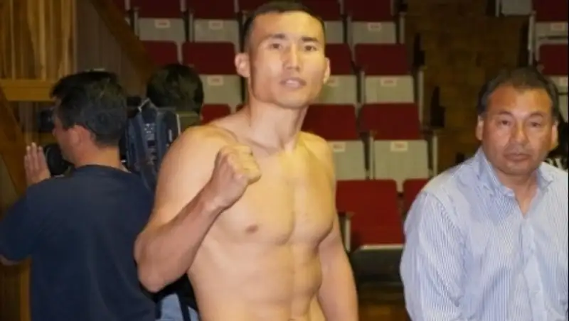 Канат Ислам одержал 19-ю победу на профессиональном ринге