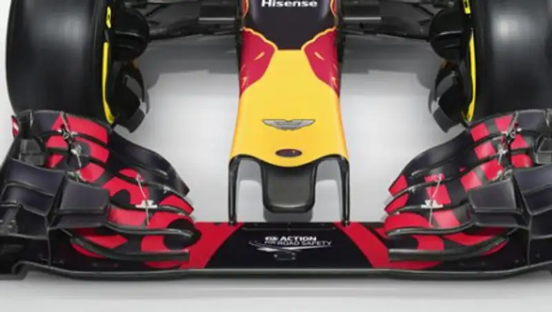 Новый гиперкар Aston Martin получит 1000-сильный мотор