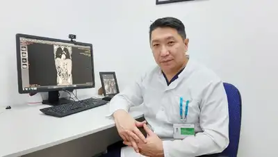 врач, фото - Новости Zakon.kz от 28.12.2021 15:32