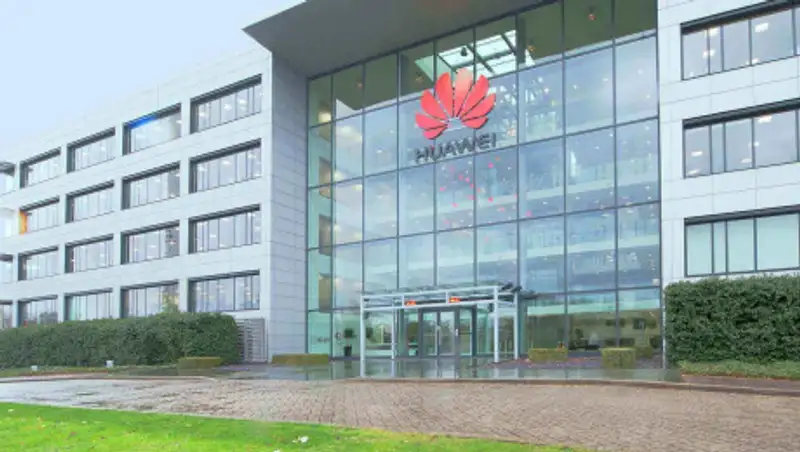 Китай считает обоснованным иск Huawei против правительства США
