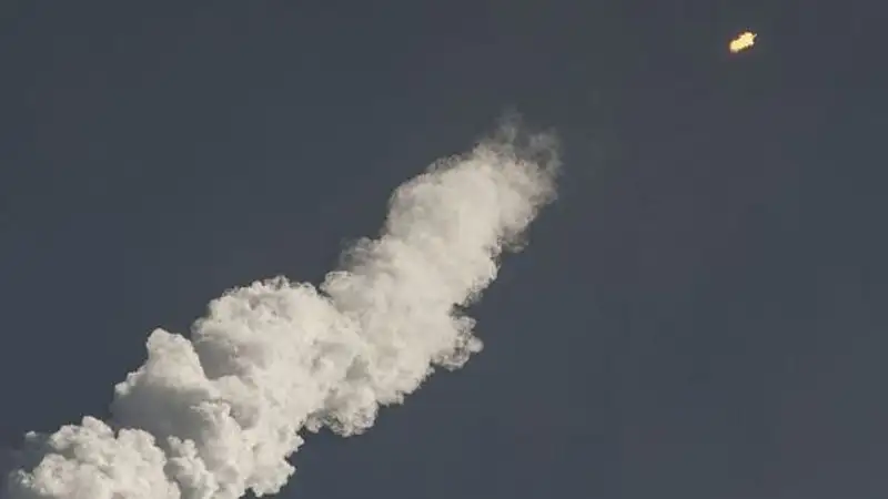 Очередную баллистическую ракету запустила Северная Корея