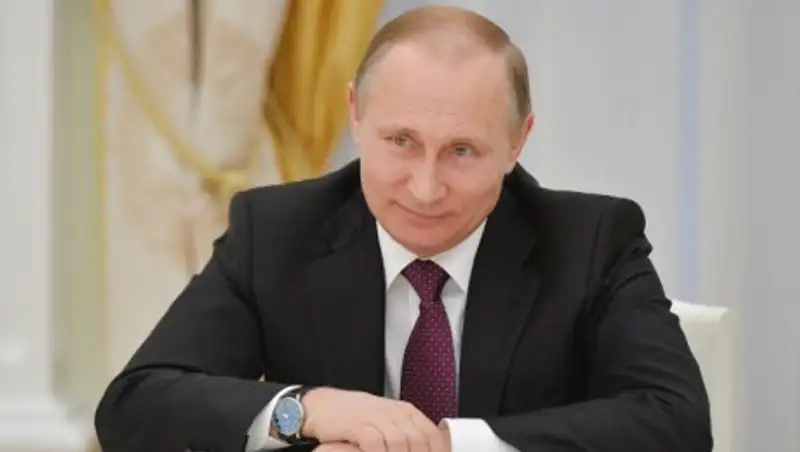 Путин поздравил Эрдогана по итогам референдума в Турции